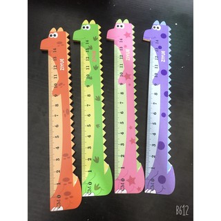 Thước Kẻ Gỗ Hình Đẹp