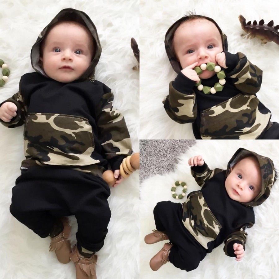 Bộ Áo Hoodie + Quần Dài Họa Tiết Rằn Ri Cho Bé Trai