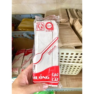 50 cái muỗng nhựa 20cm sử dụng 1 lần