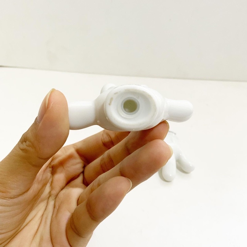 Cặp tay chuột Mickey sứ hãng Disney