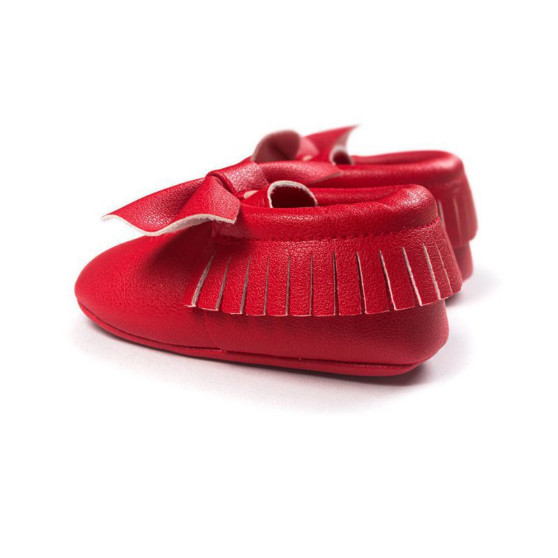 Giày đế mềm tua rua cho trẻ em