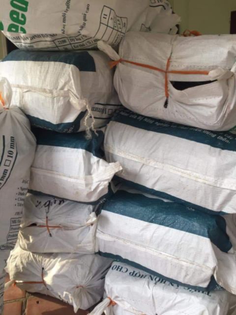 1kg MIẾN DONG LÀO ĐEN có tem chữ lào trên từng cuộn