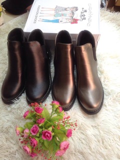 BOOT DA NẠM ĐINH