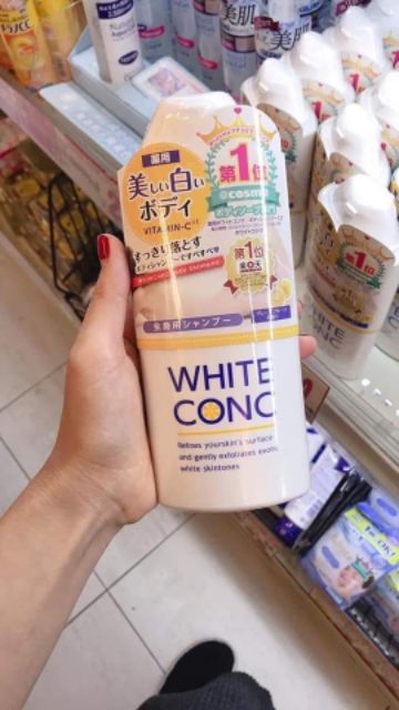 ( có bill) Sữa tắm trắng da White Conc body vitamin C nhật 360ml