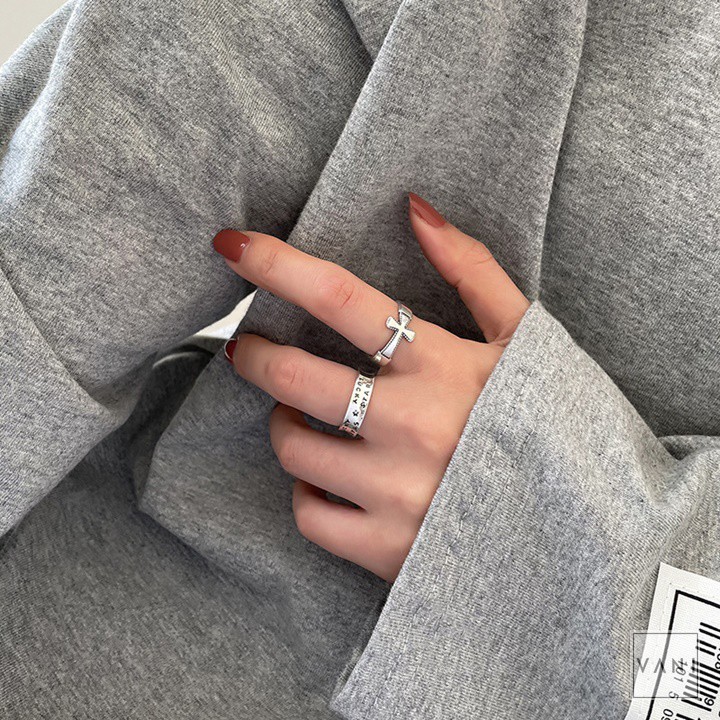Nhẫn Bạc Thái Tròn Chữ Thập / Bản To Khắc Chữ Phong Cách Unisex - Vani Store [TS000495]