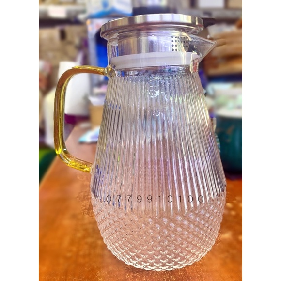 BÌNH ĐỰNG NƯỚC THUỶ TINH CHỊU NHIỆT MÀU VÀNG 1.5L-2.4L