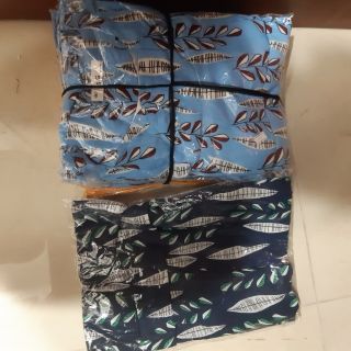 Váy hoa đũi rớt vai 85k chốt live
