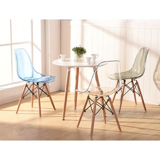 Ghế Eames Trong Suốt chân gỗ