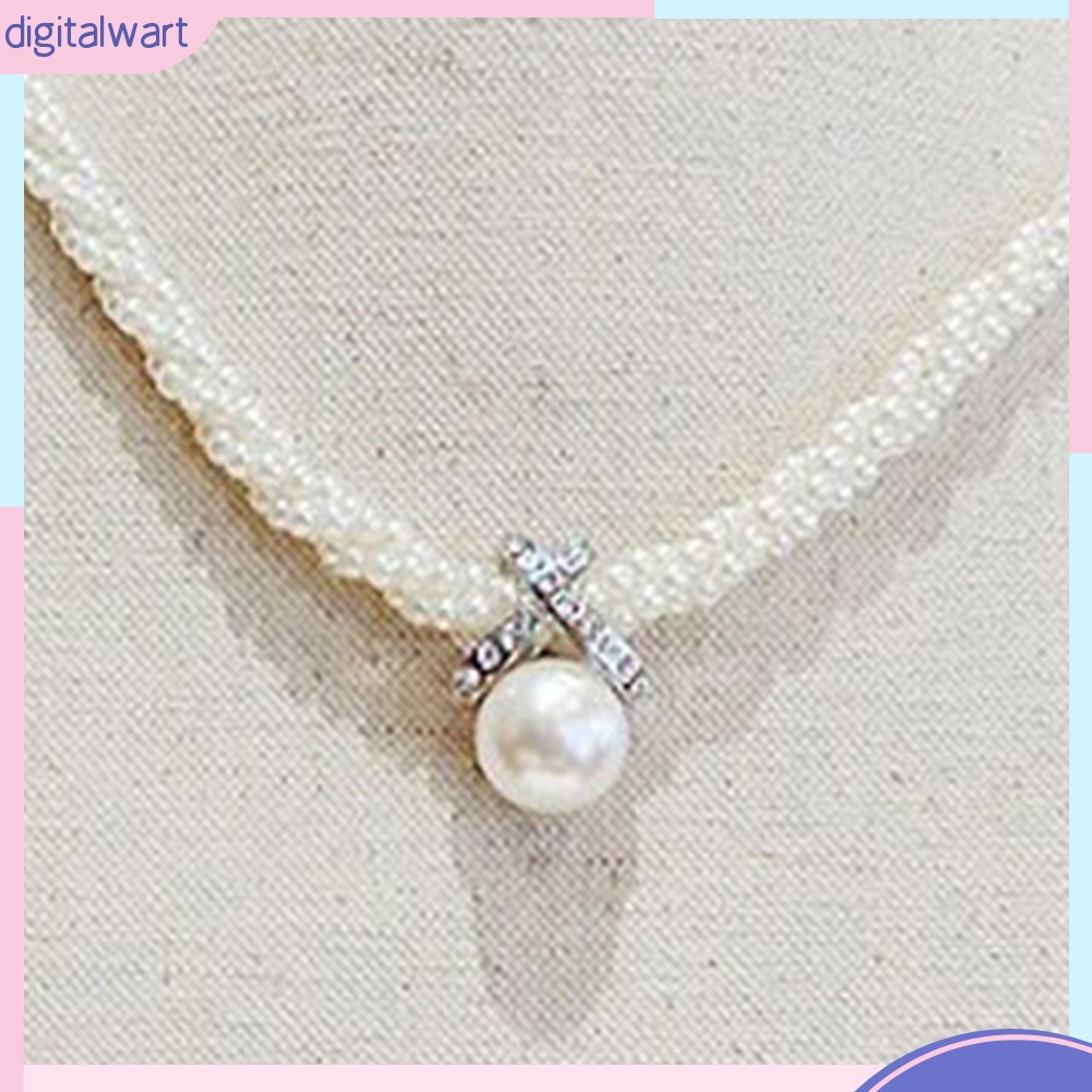 Vòng cổ thiết kế đính ngọc trai nhân tạo sang trọng quý phái dành cho nữ