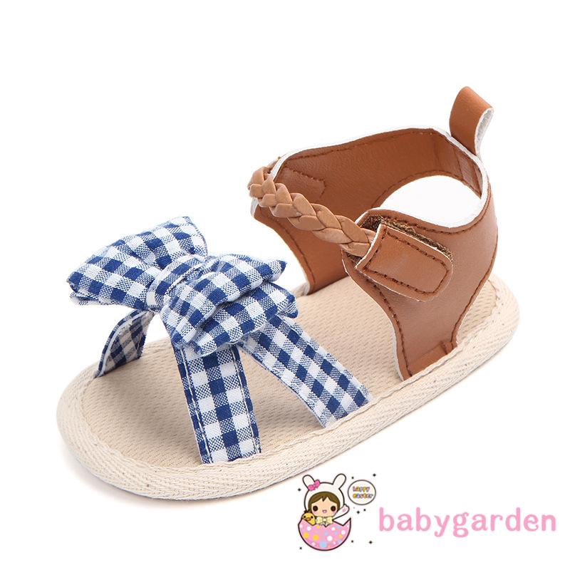 Giày xăng đan đính nơ xinh xắn cho bé gái