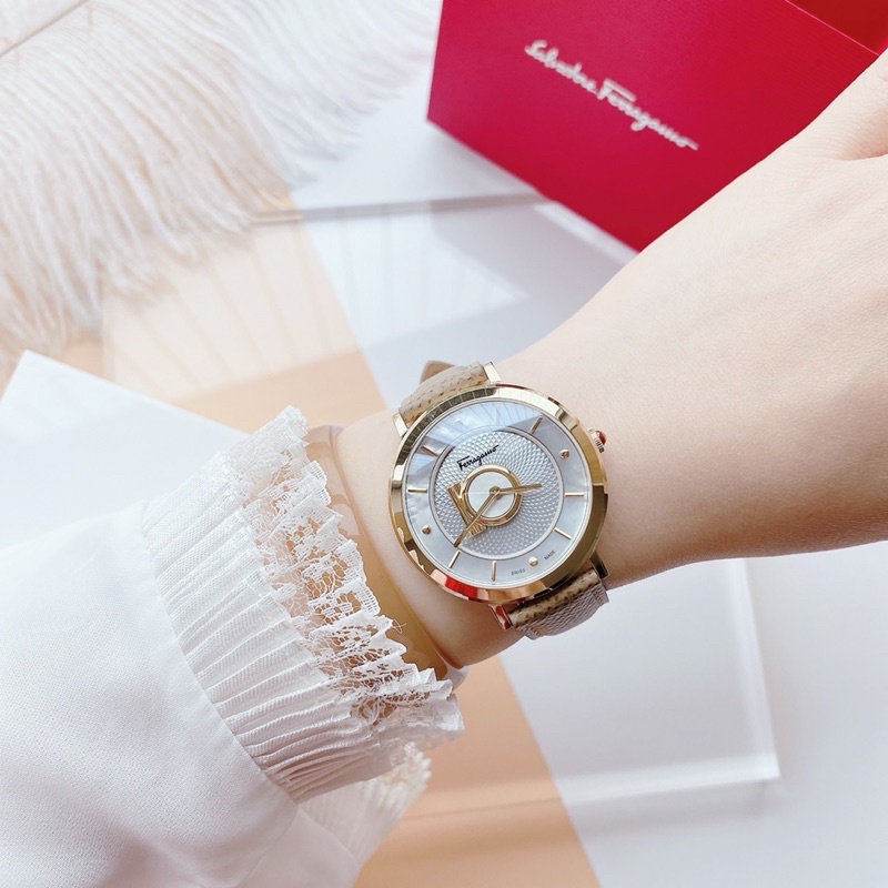 Đồng hồ nữ Ferragamo New munietto collection