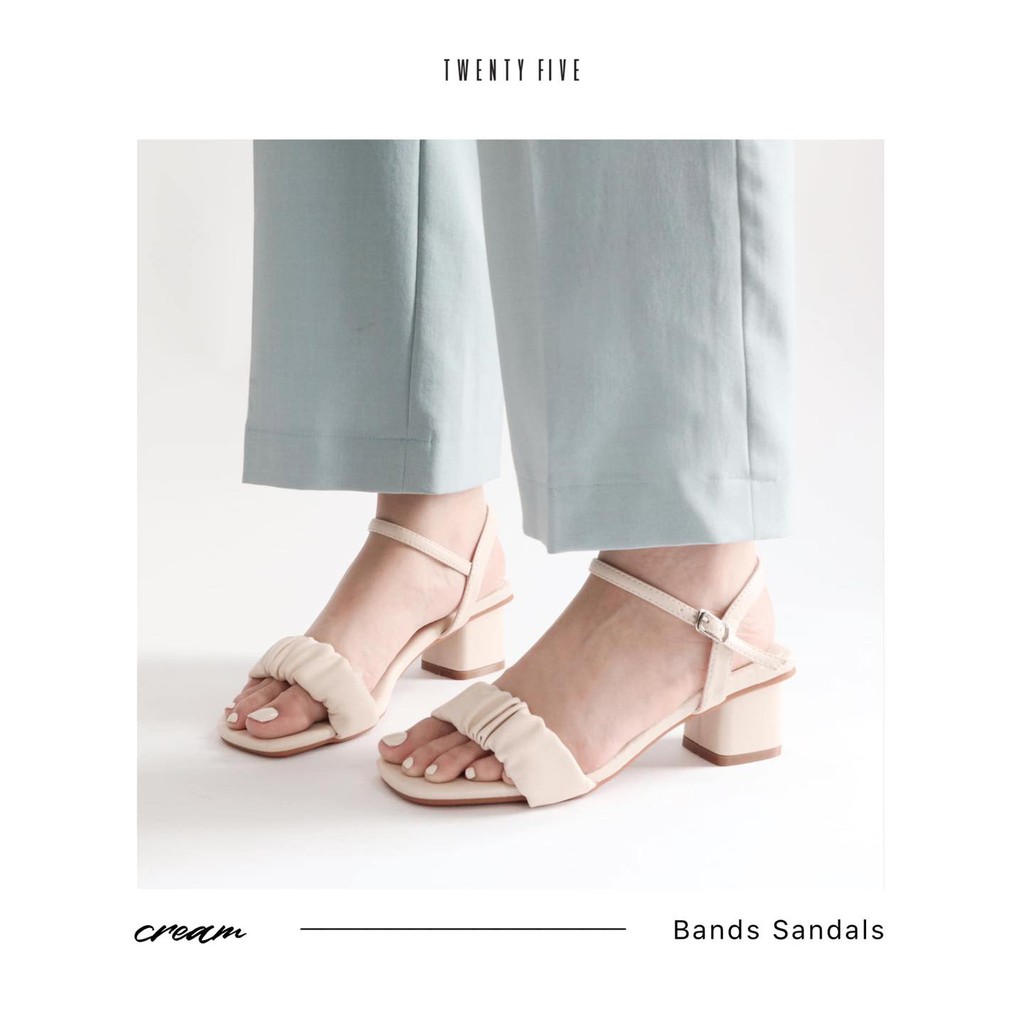 Giày nữ quai ngang bự - Band Sandals Twentyfive Studio