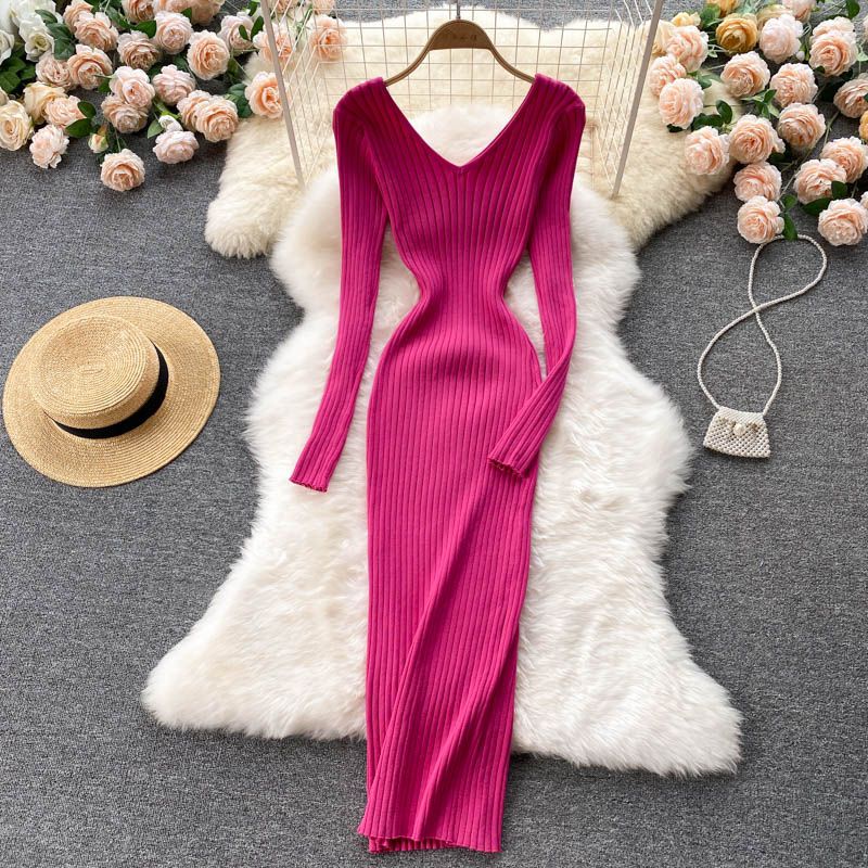 Đầm len ôm body cổ V, váy len dáng dài mua thu