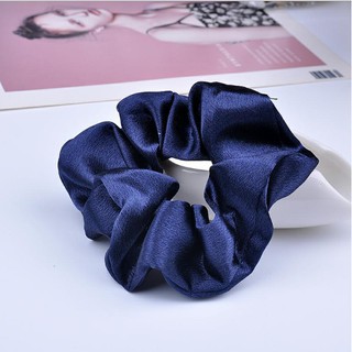 Dây Cột Tóc Scrunchies Vải Lụa Bóng Hàn Quốc (Màu ngẫu nhiên)