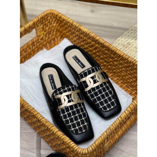 Sục xích thân da pha vải kẻ