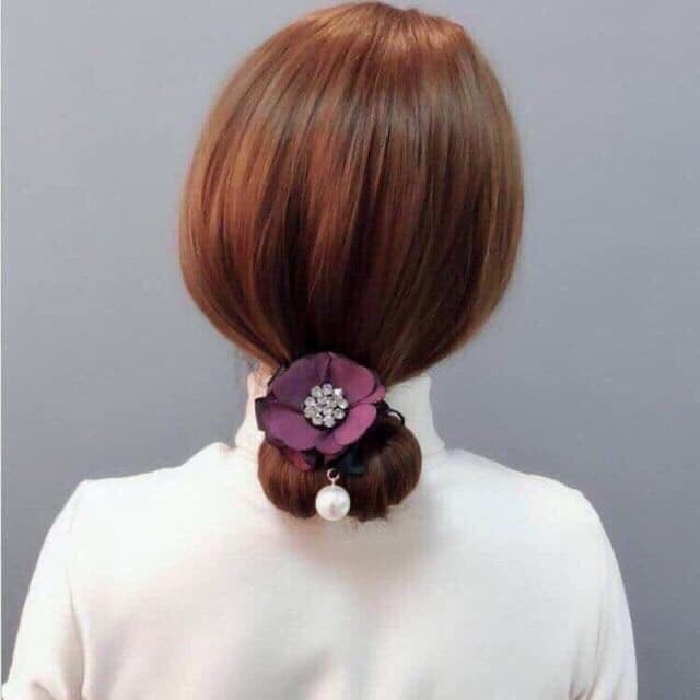 Búi tóc hình hoa trà siêu xinh