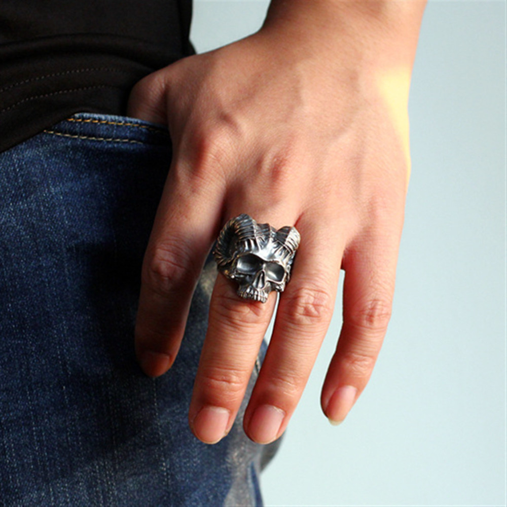Nhẫn thép không gỉ hình đầu lâu phong cách hiphop thời trang mới cho nam