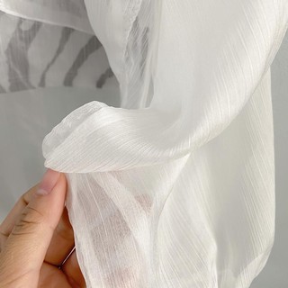 Sơmi voan kèm áo 2 dây vằn