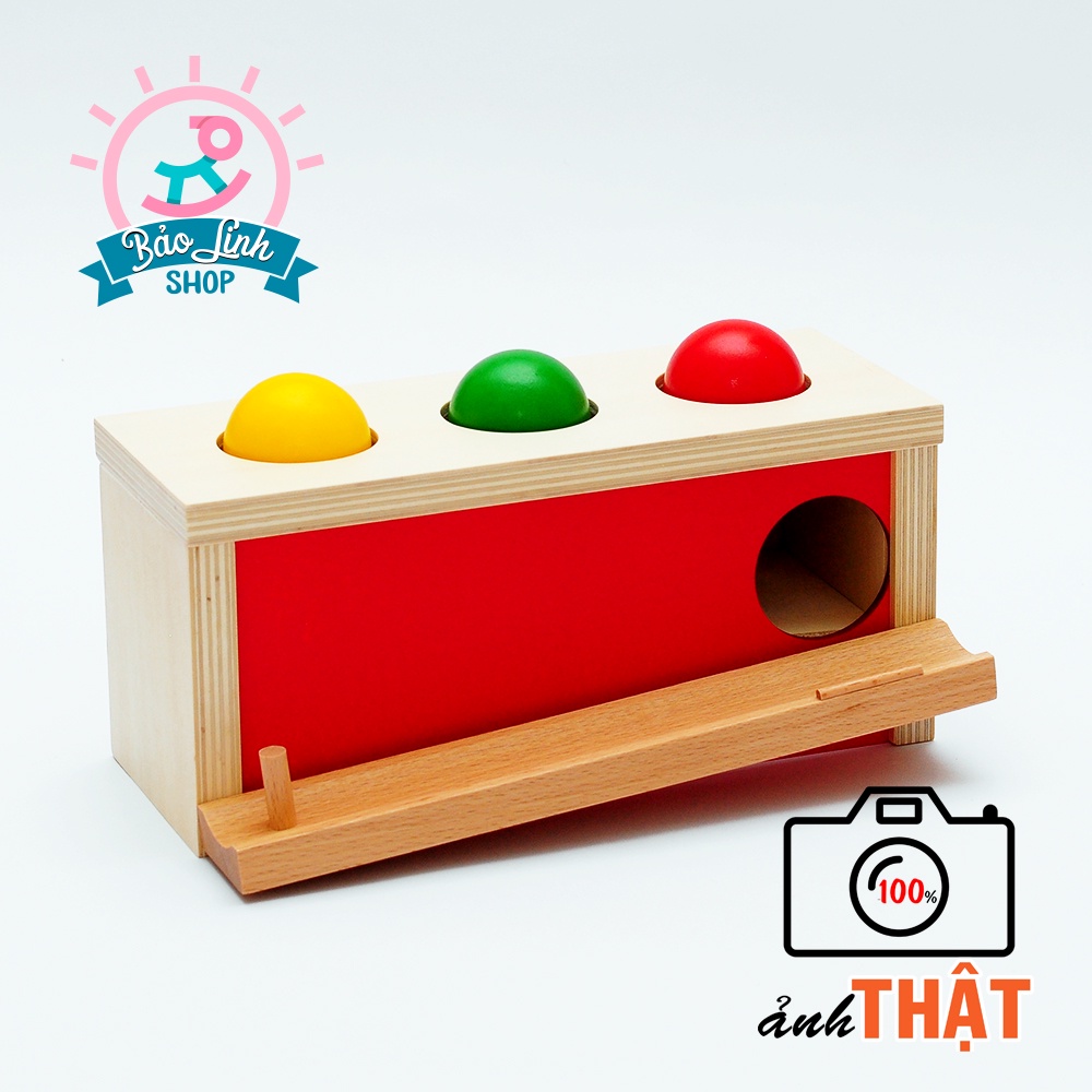 Hộp ấn bóng  - Giáo cụ Montessori cho bé 9-12 tháng - Rèn luyện lực bàn tay, ngón tay - Phối hợp tay và mắt