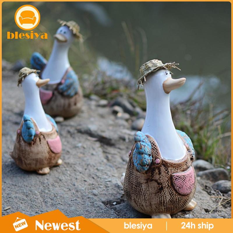 Đồ trang trí Chú Vịt Bằng Gốm Trang Trí Sân Vườn