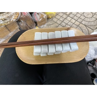 Gác đũa bằng sứ