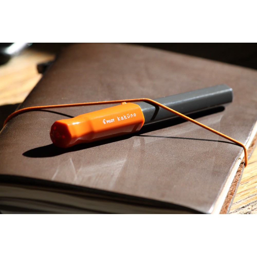 Bút máy PILOT KAKUNO