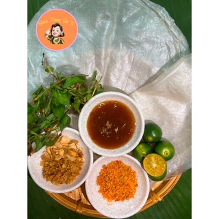 Bánh tráng phơi sương chấm me