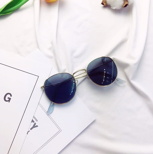 Kính Retro Gọng Vàng | BigBuy360 - bigbuy360.vn