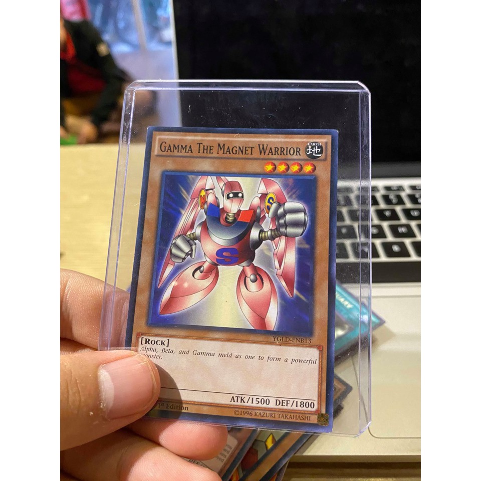 Lá bài thẻ bài Yugioh Gamma The Magnet Warrior - Tặng bọc bài nhựa bảo quản
