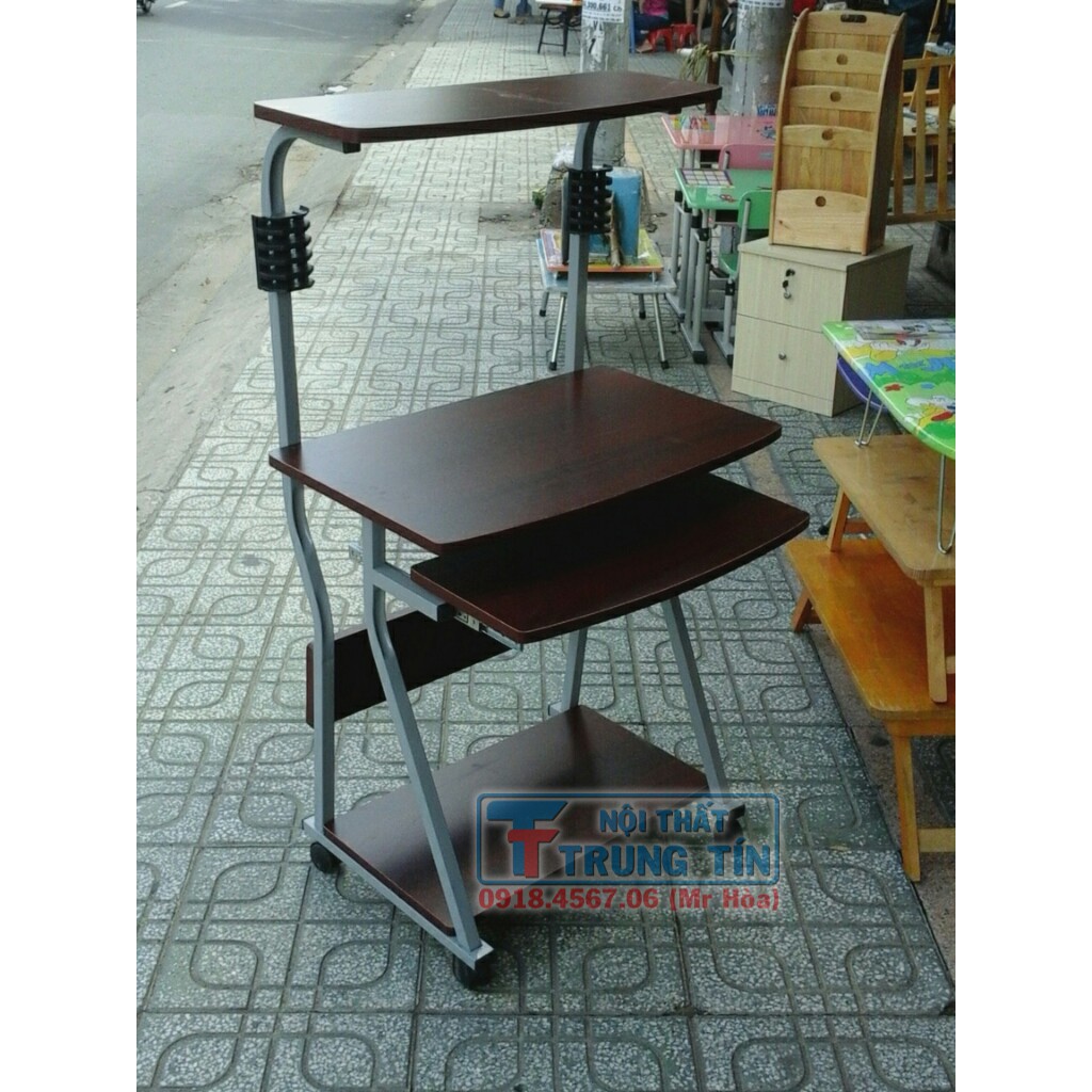 Bàn vi tính khung sắt 70 nâu