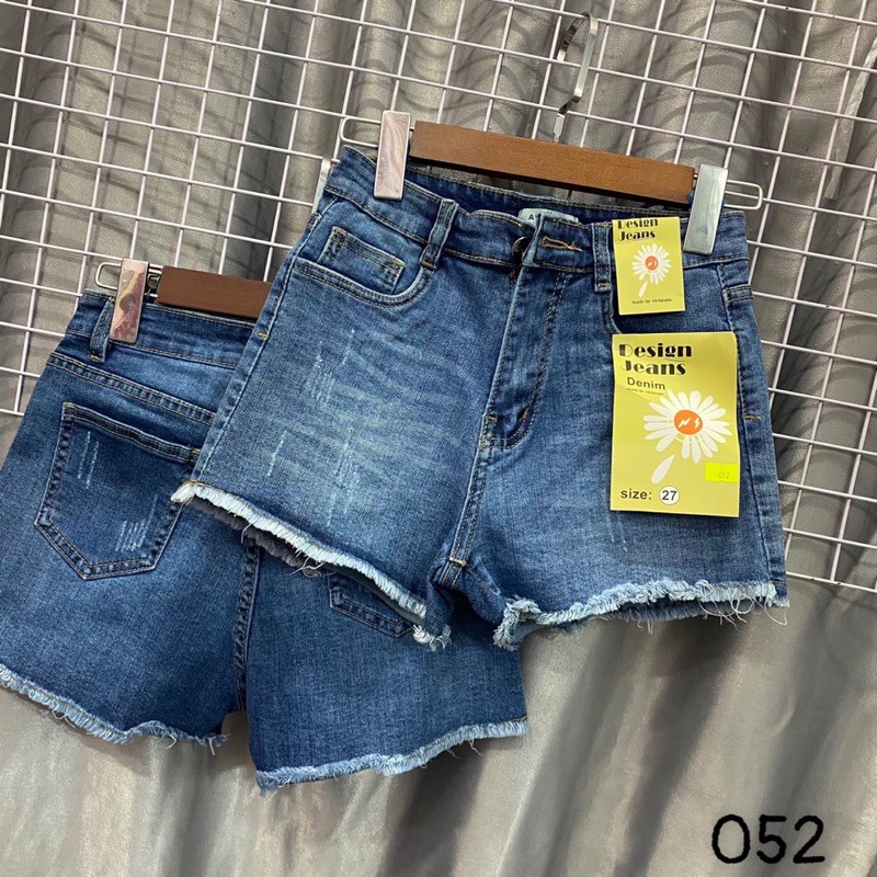 Quần Short Jeans Nữ Cạp Cao Dáng Basic - Quần Short Jeans Nữ Cạp Cao Năng Động, Các Tính, Khoe Đôi Chân Dài Miên Man