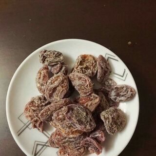 Ô mai mơ sữa không hạt loại 200g, 300g