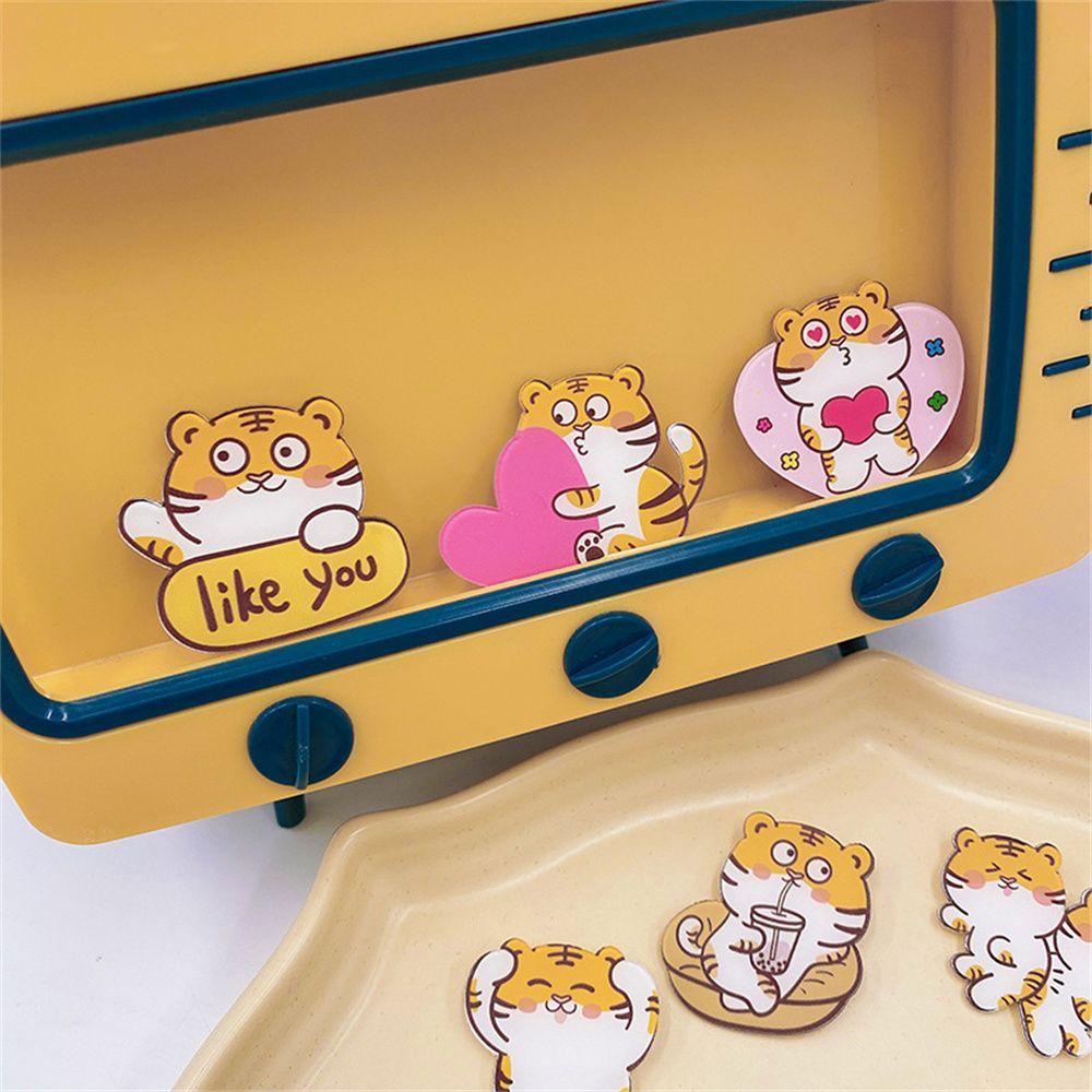 Huy Hiệu Cài Áo Hình Hổ Dễ Thương