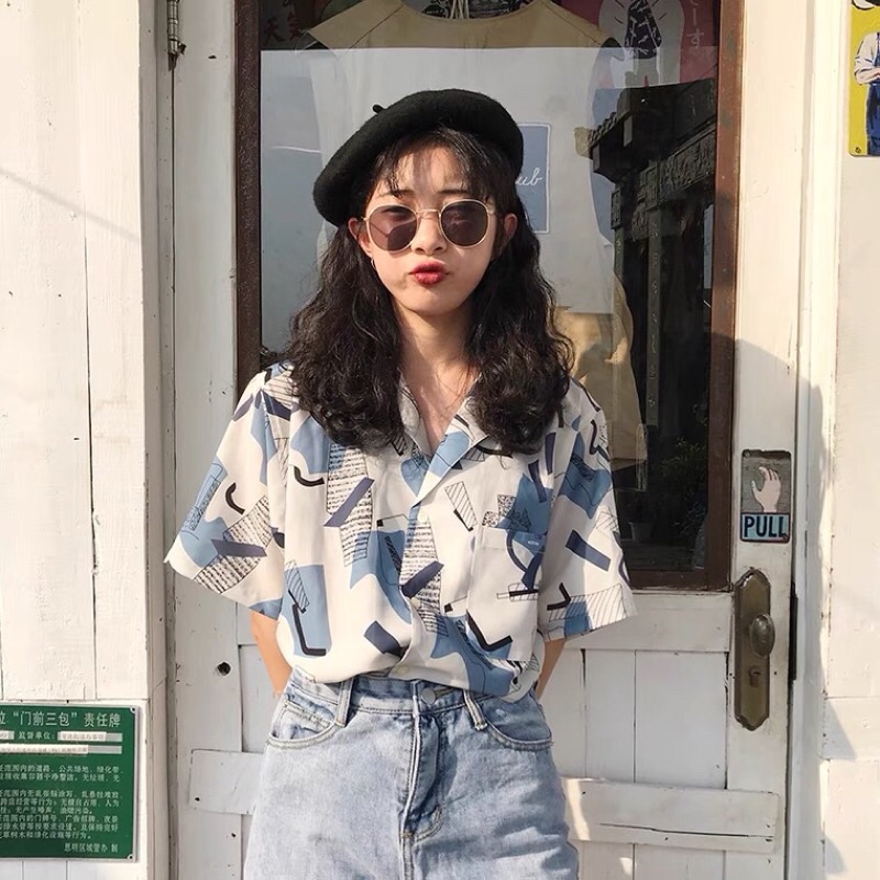 Mẫu áo sơ mi ngắn tay Retro chất liệu voan siêu mát siêu cá tính năng động