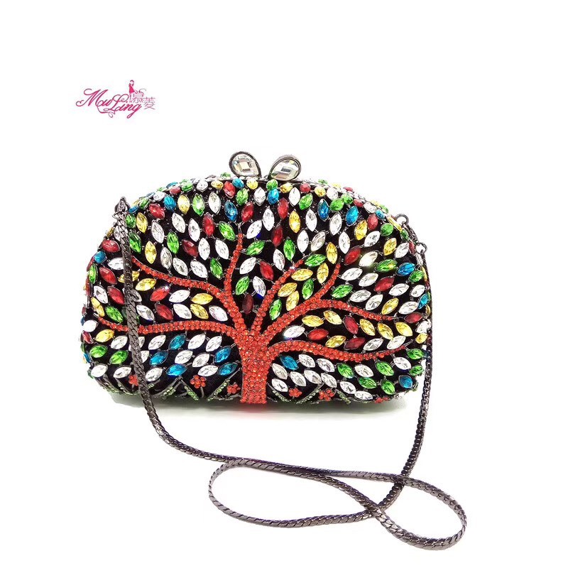 Cốp đính đá cao cấp CHZ-01