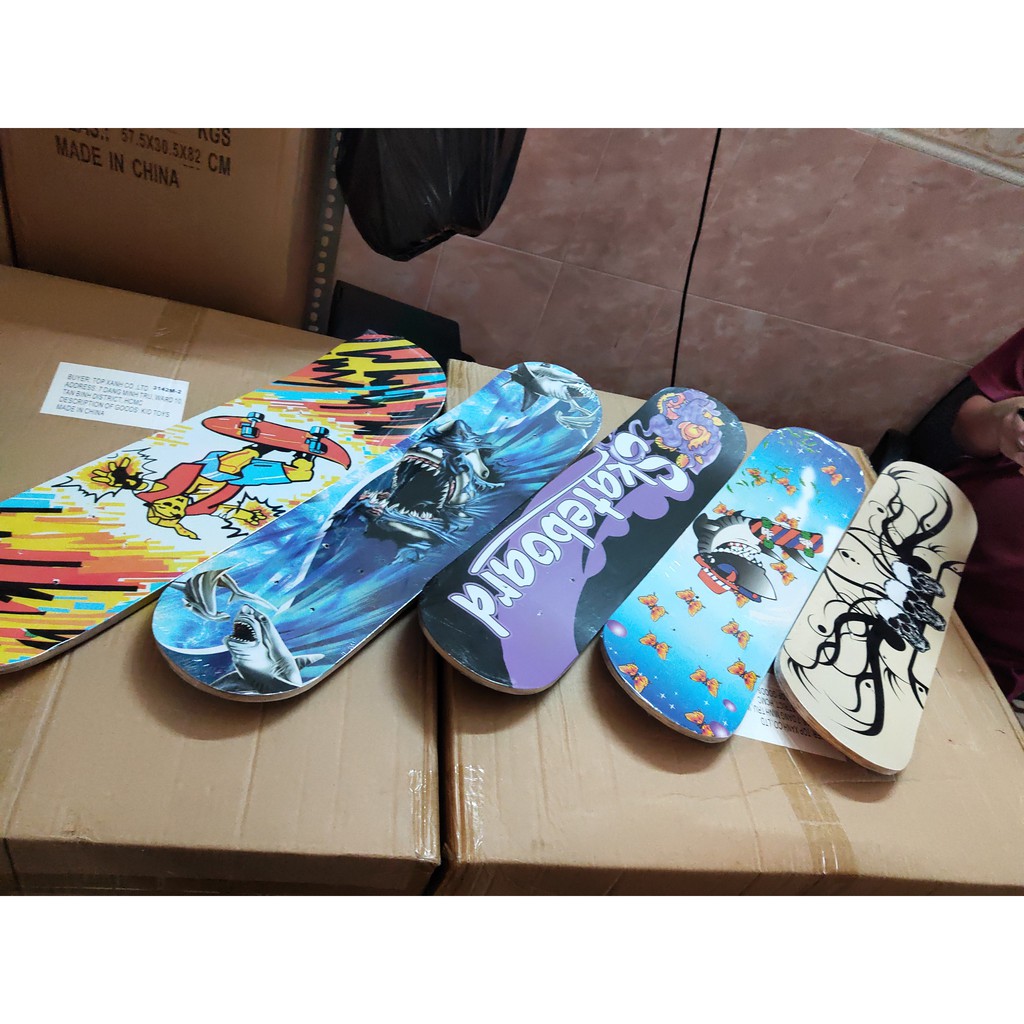 Đồ chơi Ván trượt thể thao họa tiết sinh động (phù hợp dưới 50kg)