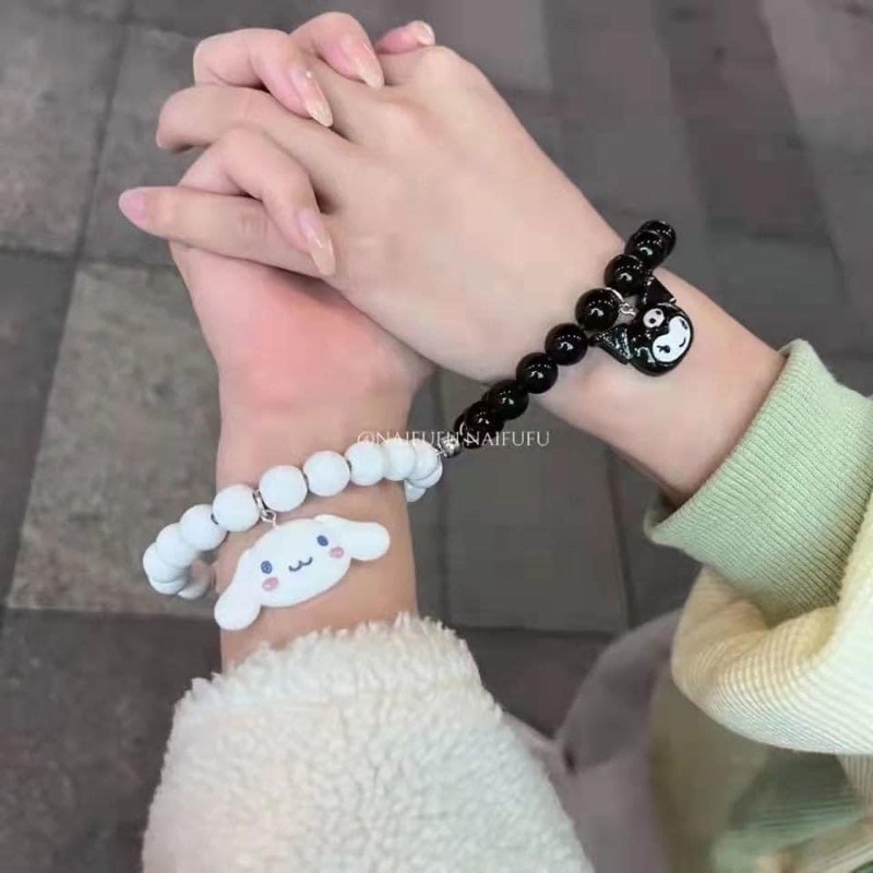 Vòng tay dây sạc Cinnamoroll và Kuromi