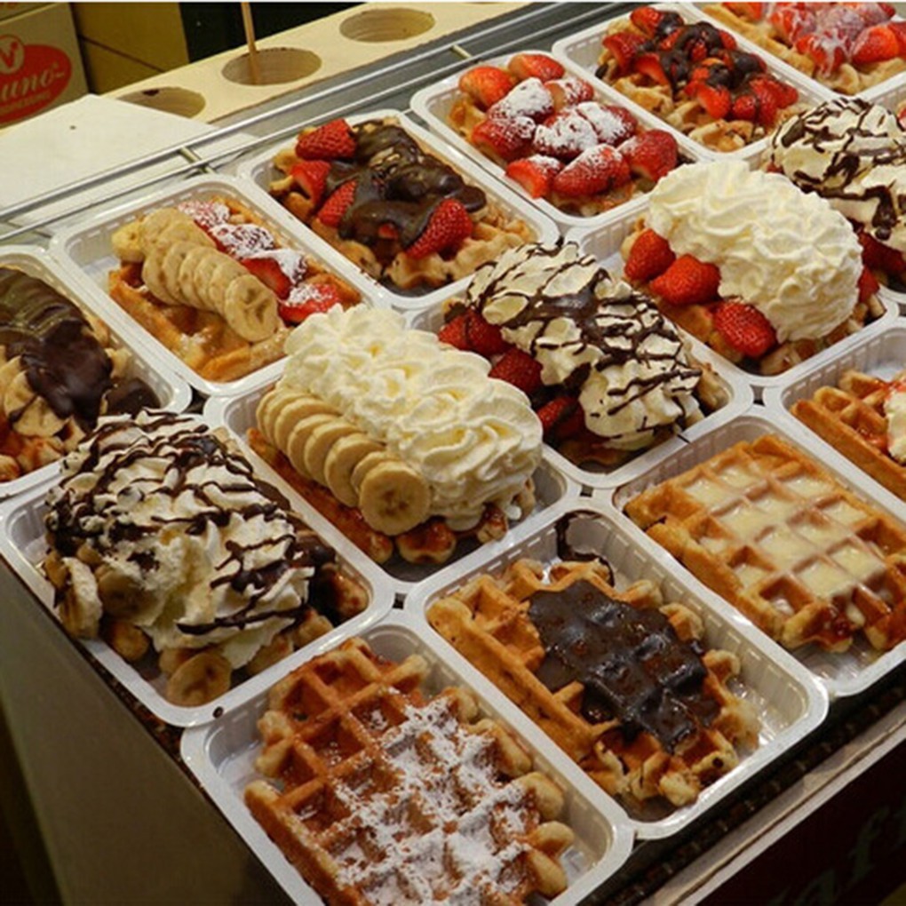 Dụng cụ khuôn tự làm bánh quế chocolate bằng silicone hình vuông