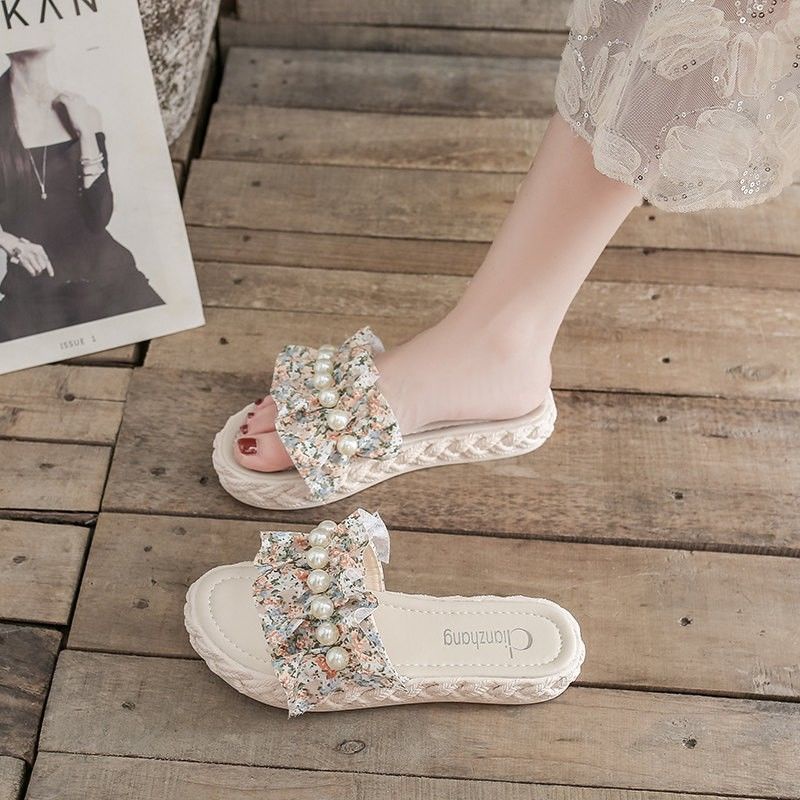 Dép Sandal Đế Dày Mềm Đính Hoa Thời Trang Dành Cho Nữ
