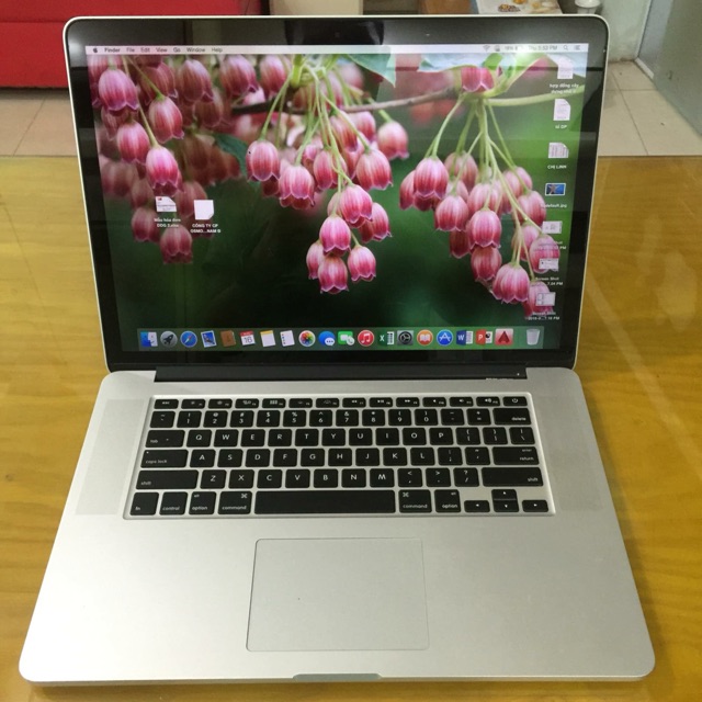 Macbook pro retina 15 inch 2014- MGXA2 Quad I7 16GB 256GB SSD New 99%