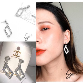 Bông Tai Dáng Dài Hình Thoi Nạm Đá Lấp Lánh