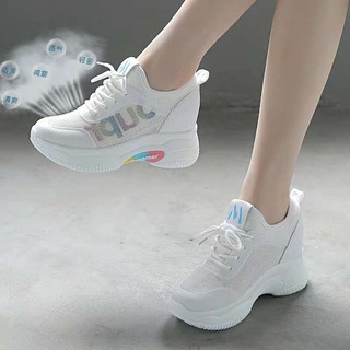Giày thể thao thời trang xinh xắn năng động cho nữ