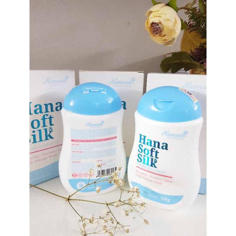 Dung dịch vệ sinh Hana Soft &amp; Silk 150gr