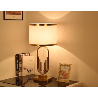 Đèn bàn trang trí táp sofa,Đđặt bàn phòng ngủ,decor nội thất phong cách hiện đại.hàng bảo hành 36 tháng