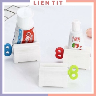 Dụng cụ nặn kem đánh răng tiện lợi