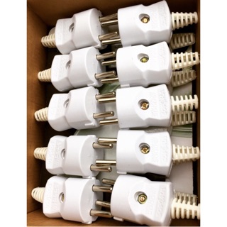 Phích cắm siêu chịu tải 3000w Sopoka có lõi sứ chịu nhiệt