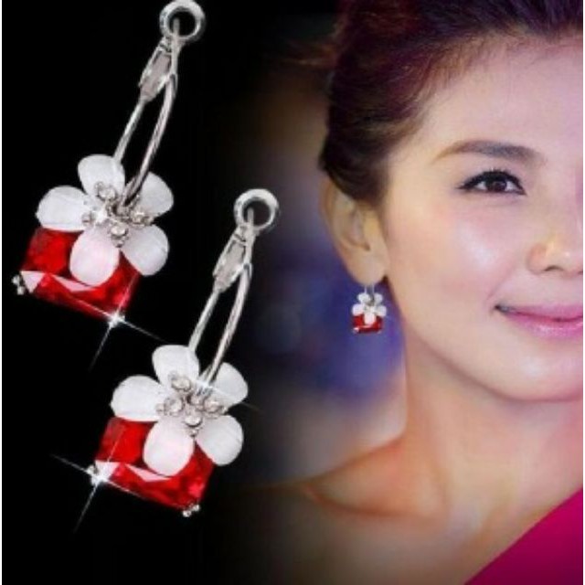 Hoa tai hoa anh đào