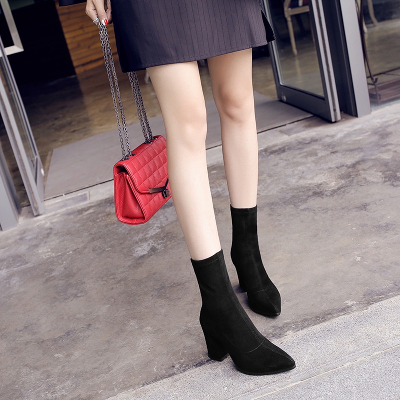 Giày Boot Cao Gót Mũi Nhọn Bằng Da Lộn Có Dây Kéo Sau Lưng Dành Cho Nữ