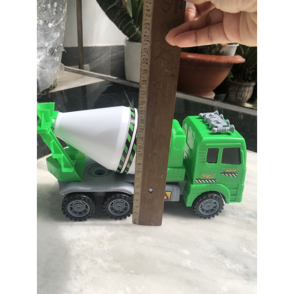 Đồ Chơi Xe bồn trộn bê tông / Xe tải / Xe thùng / Xe ben chạy bánh đà như thật cho bé