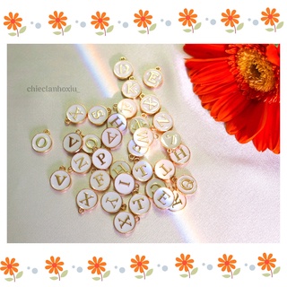 Charm chữ cái